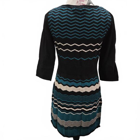 Nine West Women's Black Teal & White Chevron Knit 3/4 Sleeve Sweater Dress Small - Picture 2 of 5